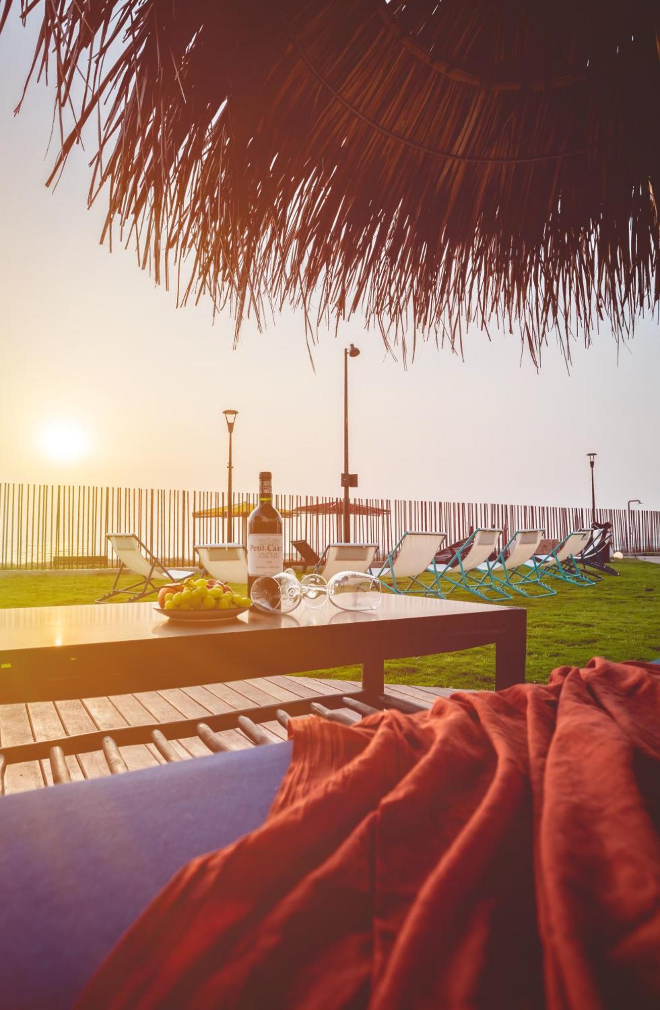 Hotel Jacob Sea Life Nahariya Exterior foto