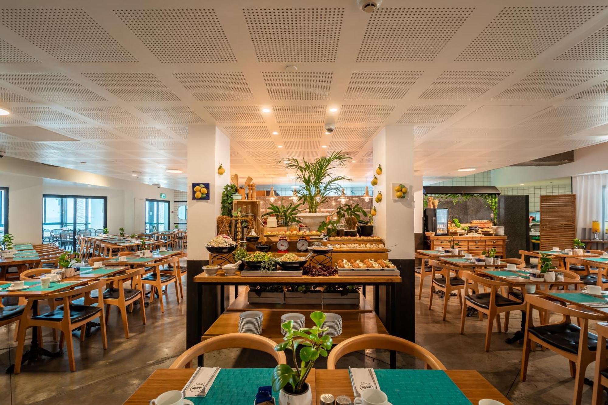 Hotel Jacob Sea Life Nahariya Exterior foto