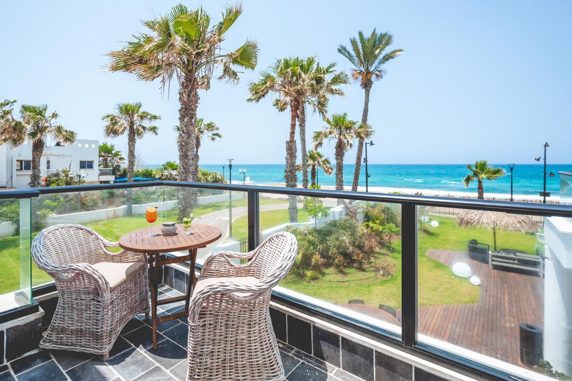 Hotel Jacob Sea Life Nahariya Exterior foto