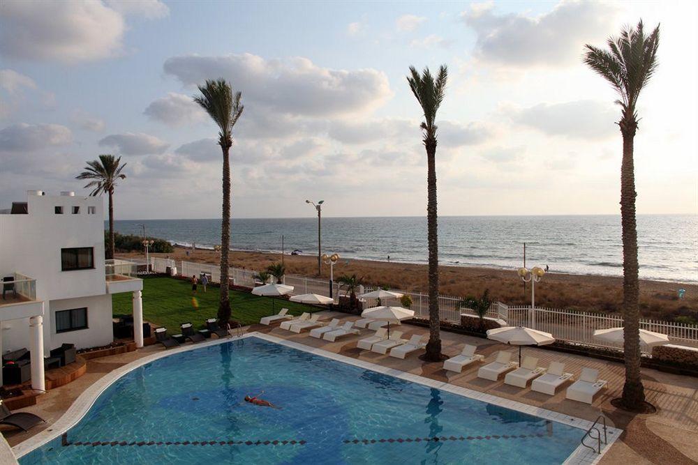 Hotel Jacob Sea Life Nahariya Exterior foto