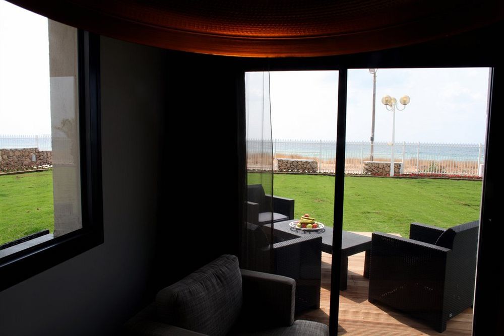 Hotel Jacob Sea Life Nahariya Exterior foto